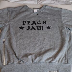 Nike Gray 'Peach Jam' Sweatshirt